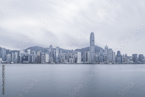 Obraz na płótnie Modern business center with white color in Hong Kong w salonie