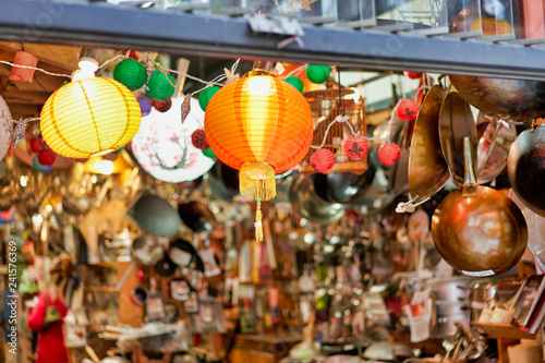 Chinatown market stall. Glowing balls and oriental dishes, SAN FRANCISCO, CALIFORNIA, USA
