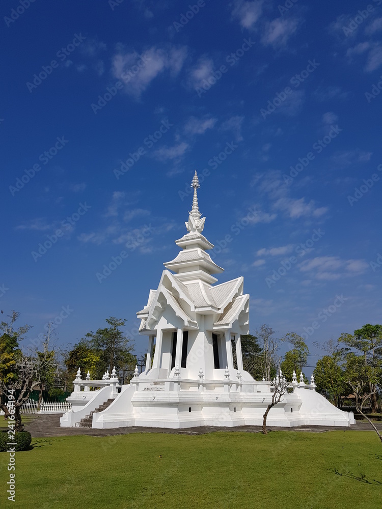 Wat Rong Khun, Chiang Rai, Thailand Wat Rong Khun, Chiang Rai, Thailand