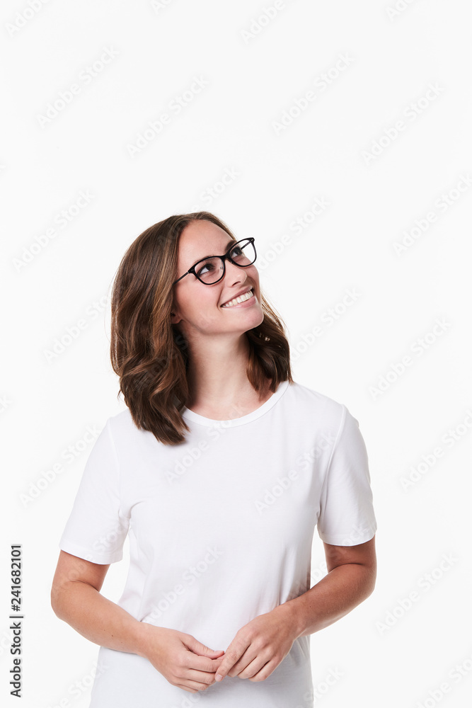 White t-shirt babe in glasses, looking up