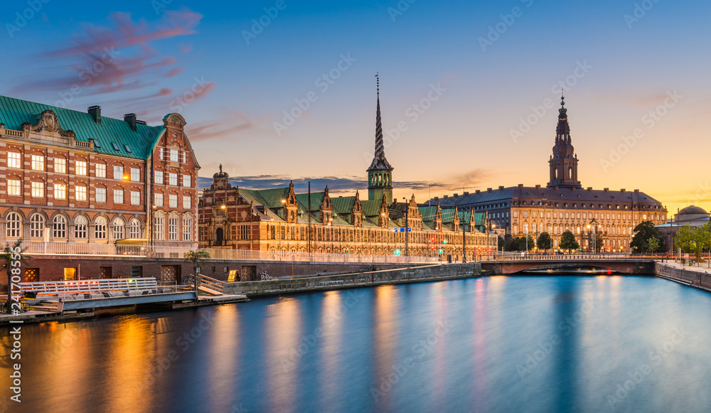 Night skyline panorama of Copenhagen, Denmark - obrazy, fototapety, plakaty 