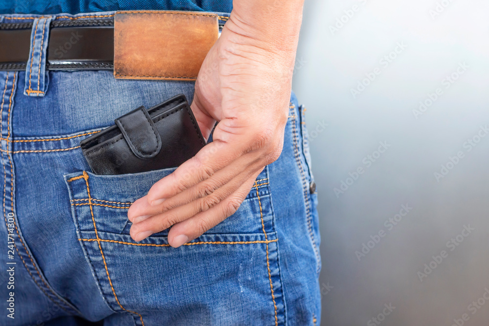 Purse in back pocket outlet