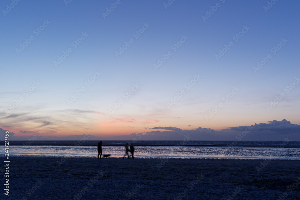 Abendstimmung am Strand von Langeoog Abendstimmung am Strand von Langeoog
