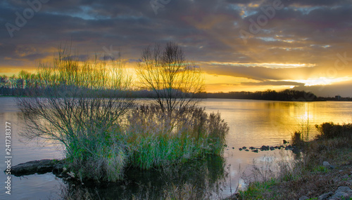 Sonnenuntergang am Rhein bei Kappel-Grafenhausen