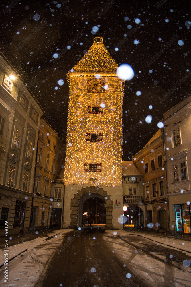 Ledererturm in Wels im Winter bei Schnee