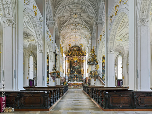 Obraz na płótnie Interior of Hofkirche (Court Church) in Neuburg an der Donau, Germany. The present church was built in 1607-1608 by design of the Swiss painter, draftsman and architect Joseph Heintz the Elder. w salonie