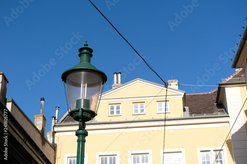 The blue sky and light in Vienna,Austria / ウィーン市街 © hazaku