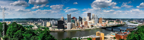 Pittsburgh Skyline © Kyle Hill Media