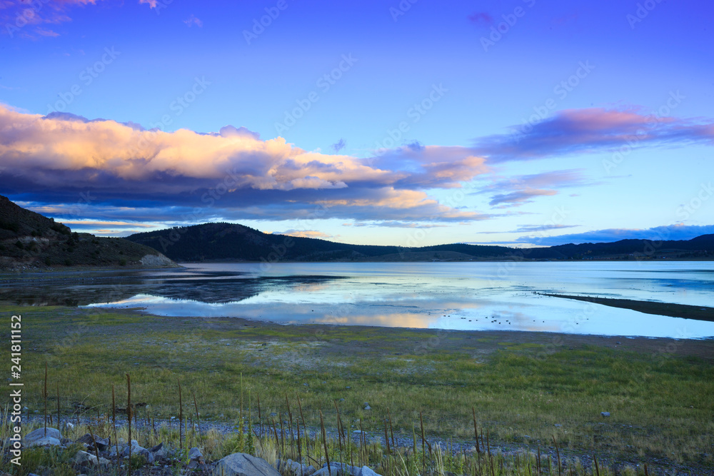 Obraz premium Sunset at Panguitch Lake, Utah