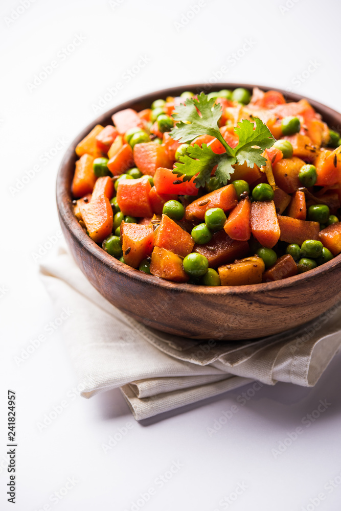 Carrot green peas sabzi / Gajar Mutter sabji