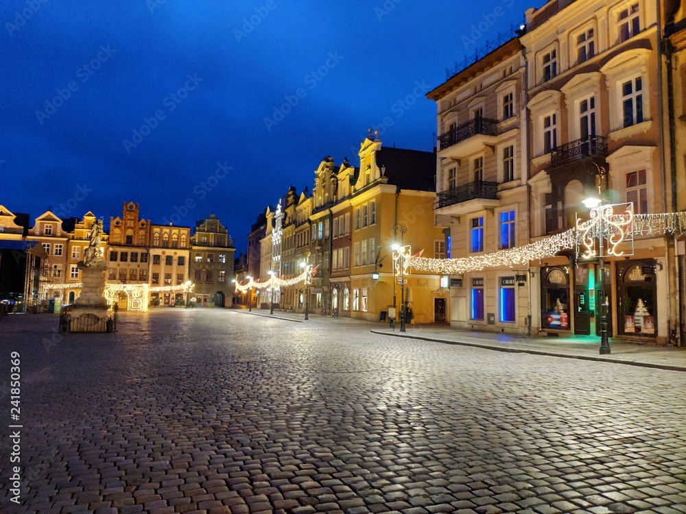 old town in Poznań at night