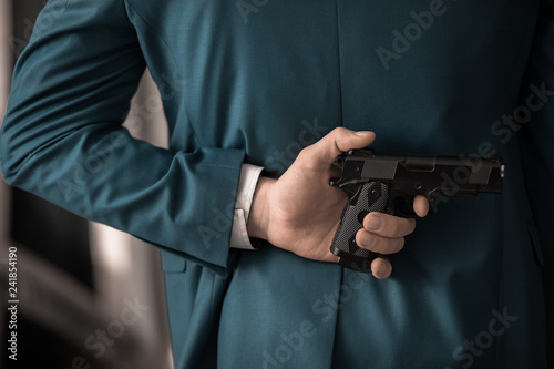 man hand gun