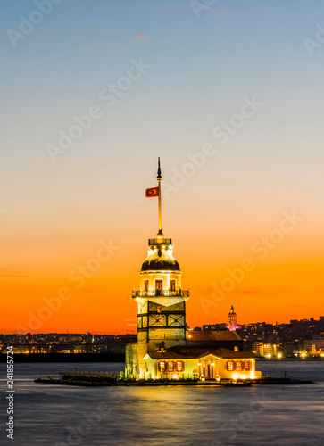 Maiden's Tower in Istanbul, Turkey (KIZ KULESI - USKUDAR). © resul