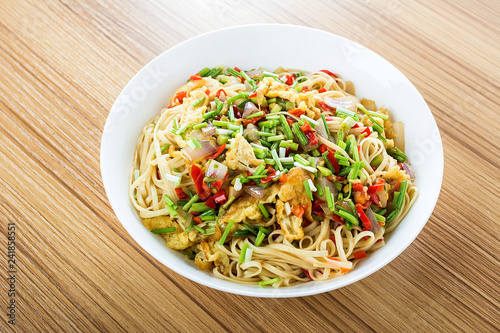 Chinese fried noodles