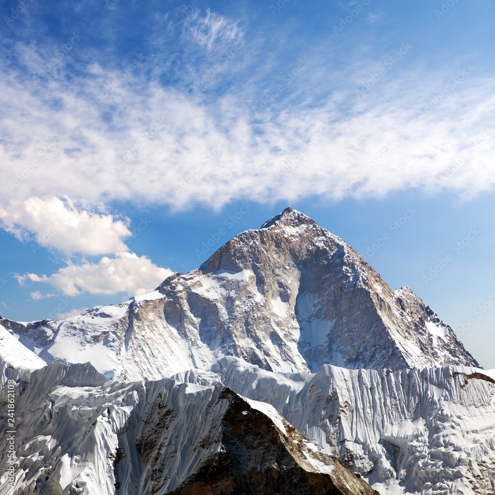 mount Makalu, three passes trek, Nepal Himalayas