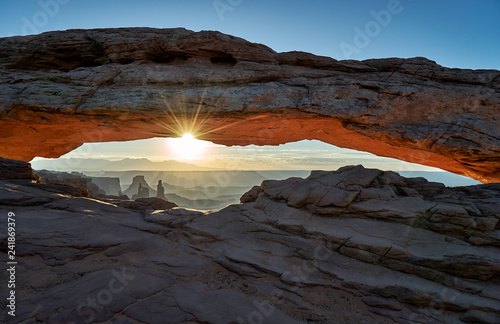 sunrise behind Mesa Arch in Canyonlands National Park  Island in the Sky   Moab  Utah  USA  North America