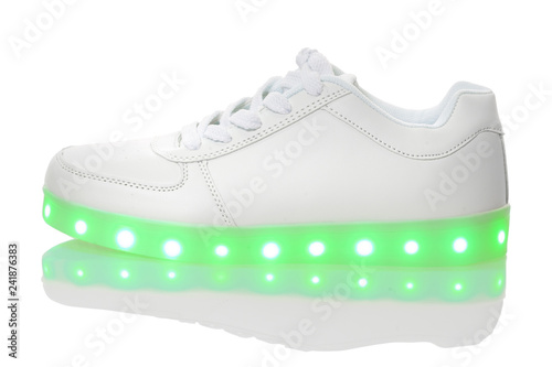 White sneackers with led light sole