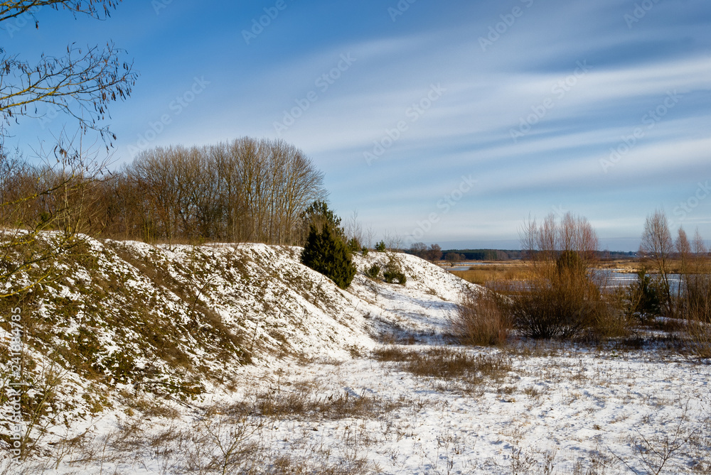 Zima w dolinie Górnej Narwi, Podlasie, Polska Zima w dolinie Górnej Narwi, Podlasie, Polska