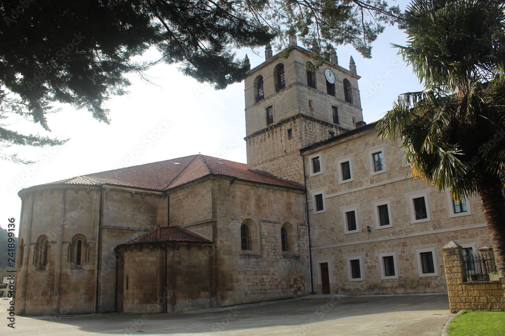 El Monasterio de Santa María de Bujedo de Candepajares,burgos,castilla y leon,españa,hermanos la salle 