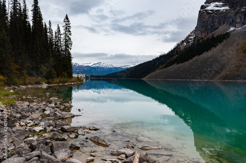 Lake Louise photo