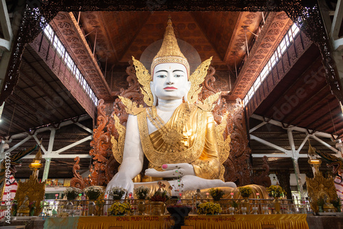 Ngahtatgyi Buddha Temple is a Buddhist temple in Bahan Township, Yangon, Myanmar.The Nga Htat Gyi pagoda in Yangon is known for its enormous seated image of the Buddha donated by Prince Minyedeippa photo