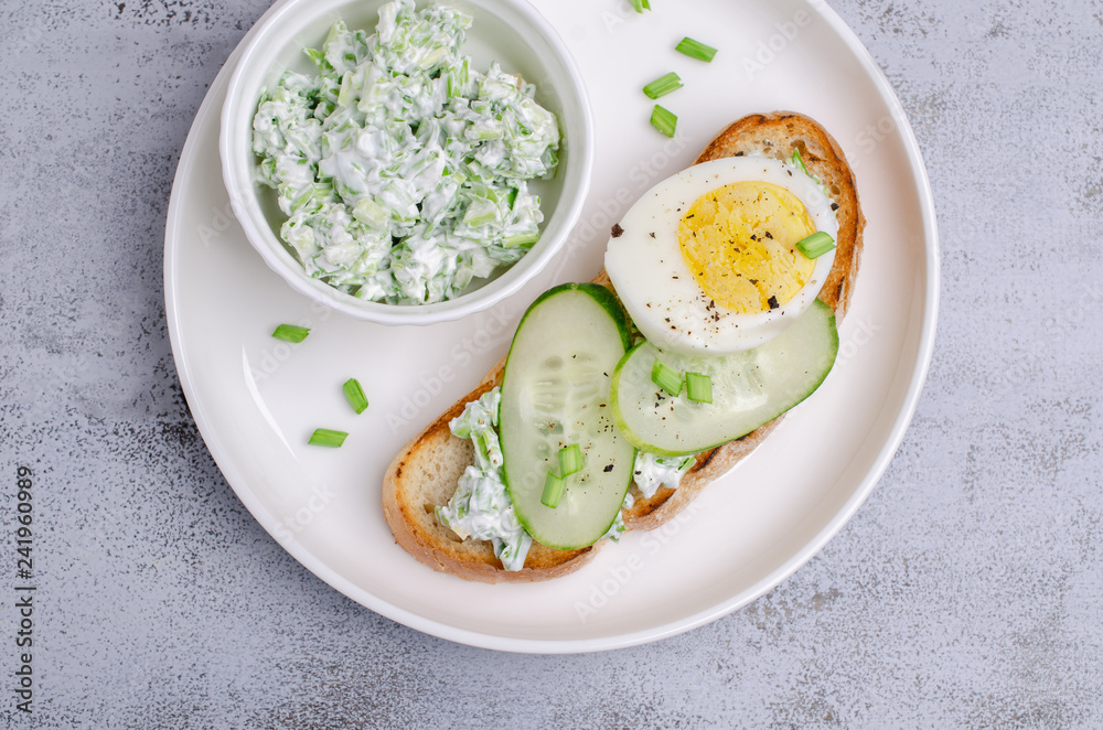 Open sandwich with vegetables Open sandwich with vegetables