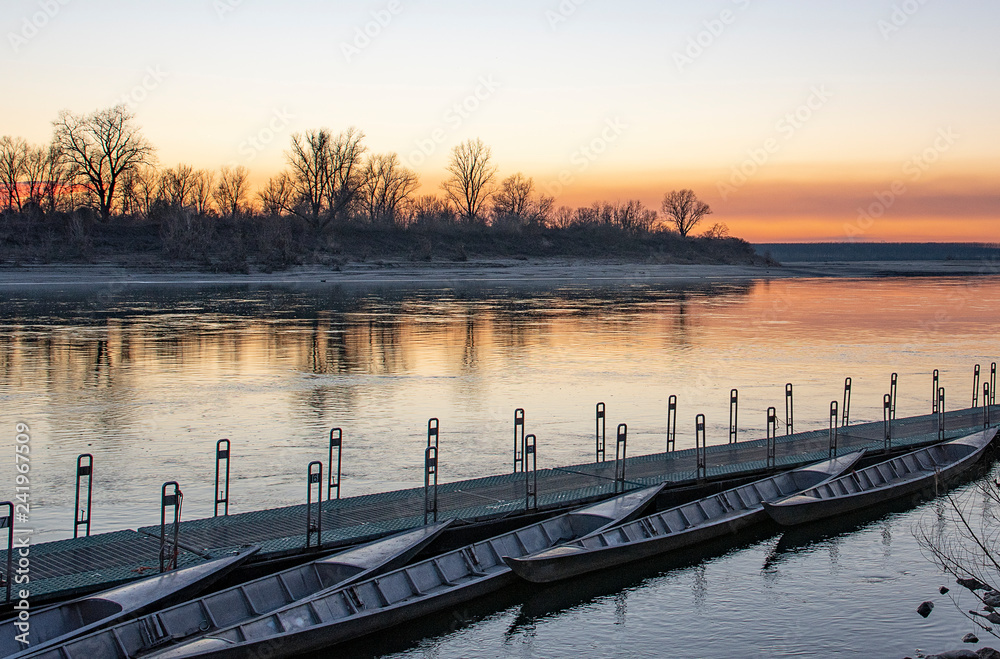 Fototapeta premium Cremona - Boats on the Po river