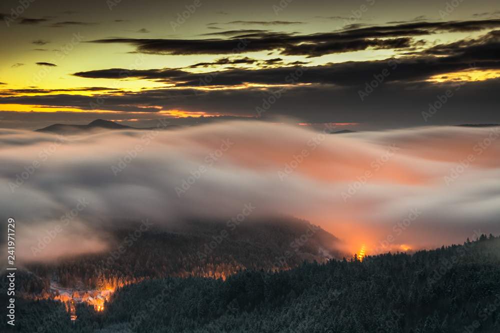 Wschód słońca Jaworzyna Krynicka,Beskid Sądecki.