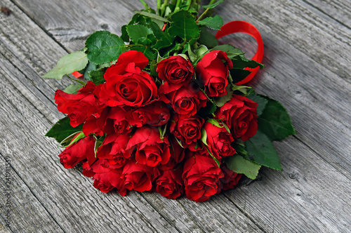 red roses for valentine day love