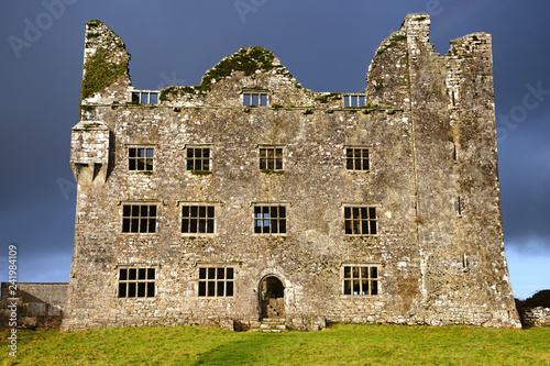 Ruins of Leamaneh Castle photo