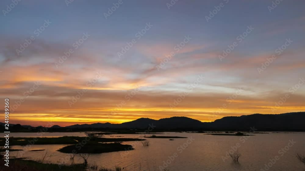 Beautiful sunset/sunrises sky. 4k time-lapse Beautiful sunset/sunrises sky. 4k time-lapse