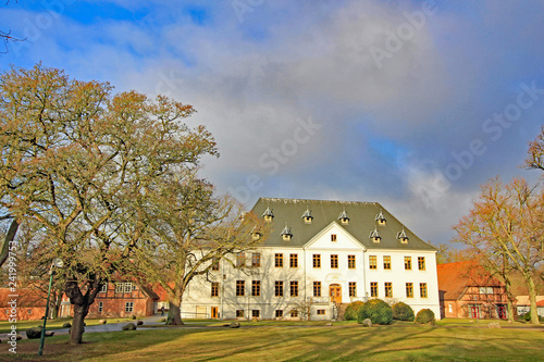Kloster Dobbertin: Klosteramtmannshaus (Mecklenburg-Vorpommern) © Udo Kruse