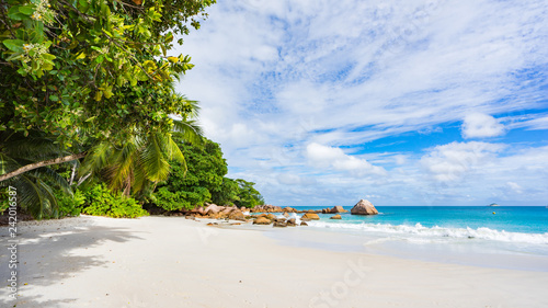 Fototapeta Naklejka Na Ścianę i Meble -  Paradise beach at anse lazio on the seychelles 91