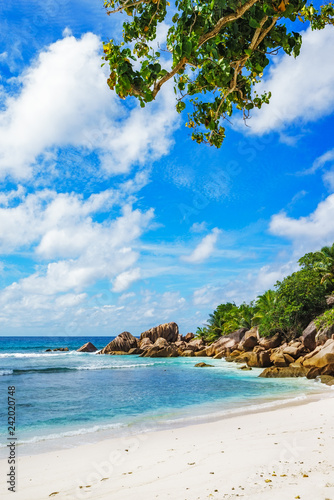 paradise beach on the seychelles, anse cocos, la digue 17 © Christian B.