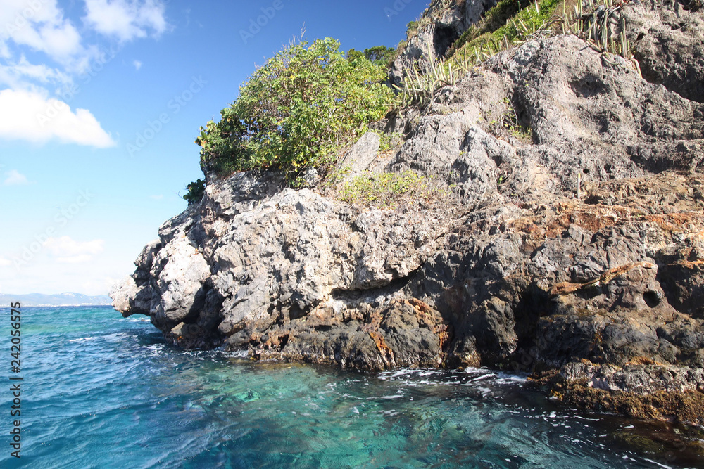 Martinique, sur le flanc du rocher du Diamant