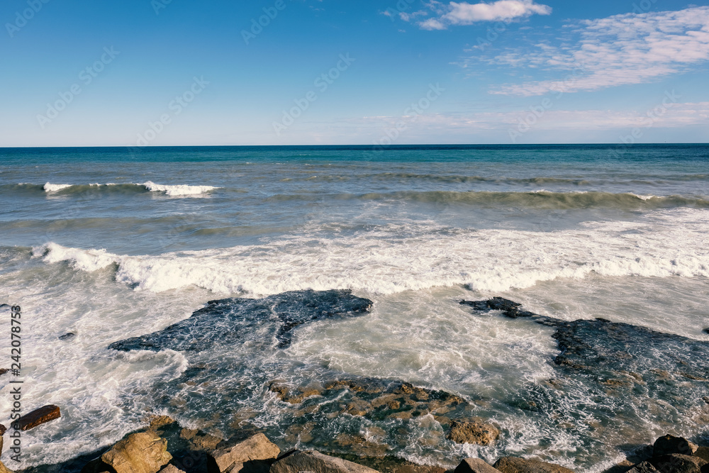 sea and rocks