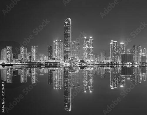 Panorama of skyline of Hong Kong city at night © leeyiutung
