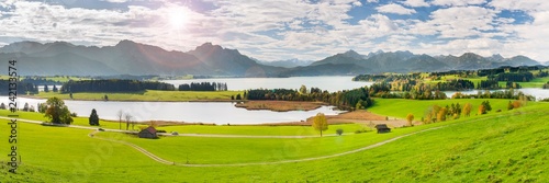 Weitwinkel Landschaft am Forggensee im Allgäu