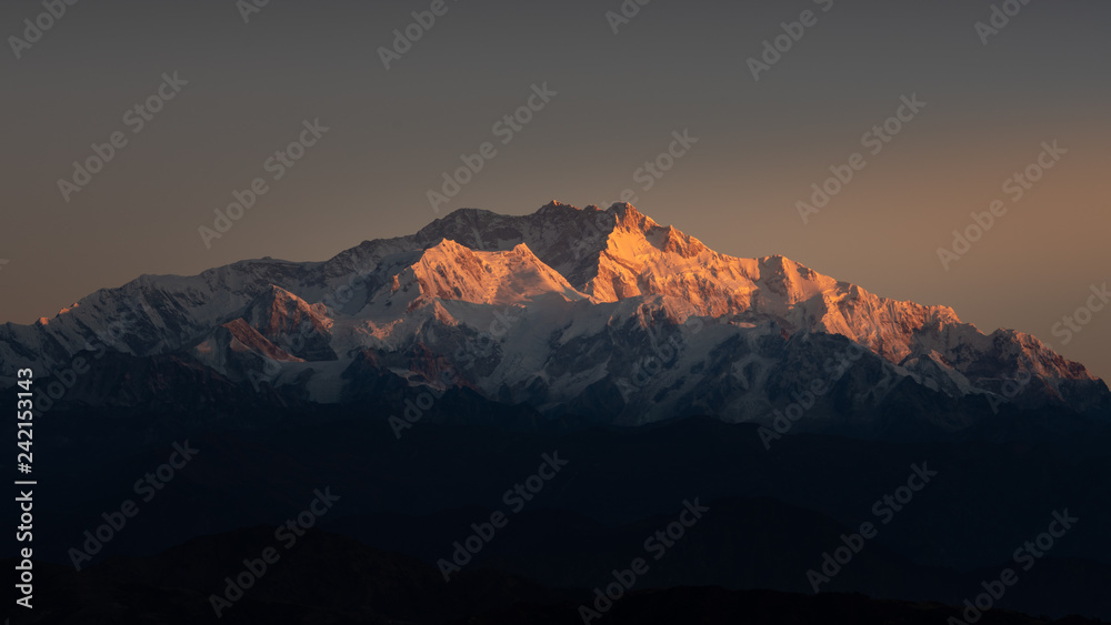 Plakat Kanchenjunga is the third highest mountain in the world. It lies between Nepal and Sikkim, India.