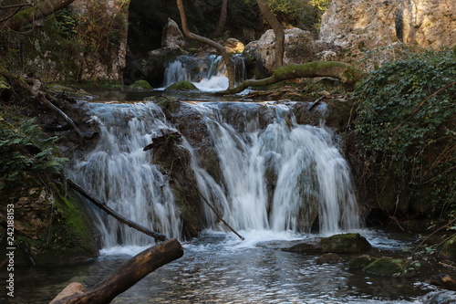 Fototapeta Naklejka Na Ścianę i Meble -  cascade du ruisseau d'Aiguebrun
