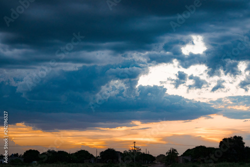 Atardecer con Nubes