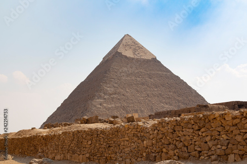 the pyramids of giza