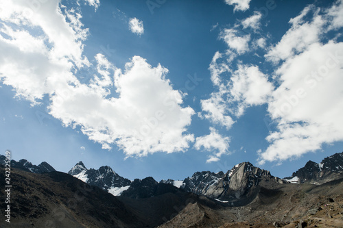 Fototapeta Naklejka Na Ścianę i Meble -  amazing mountain landscape background