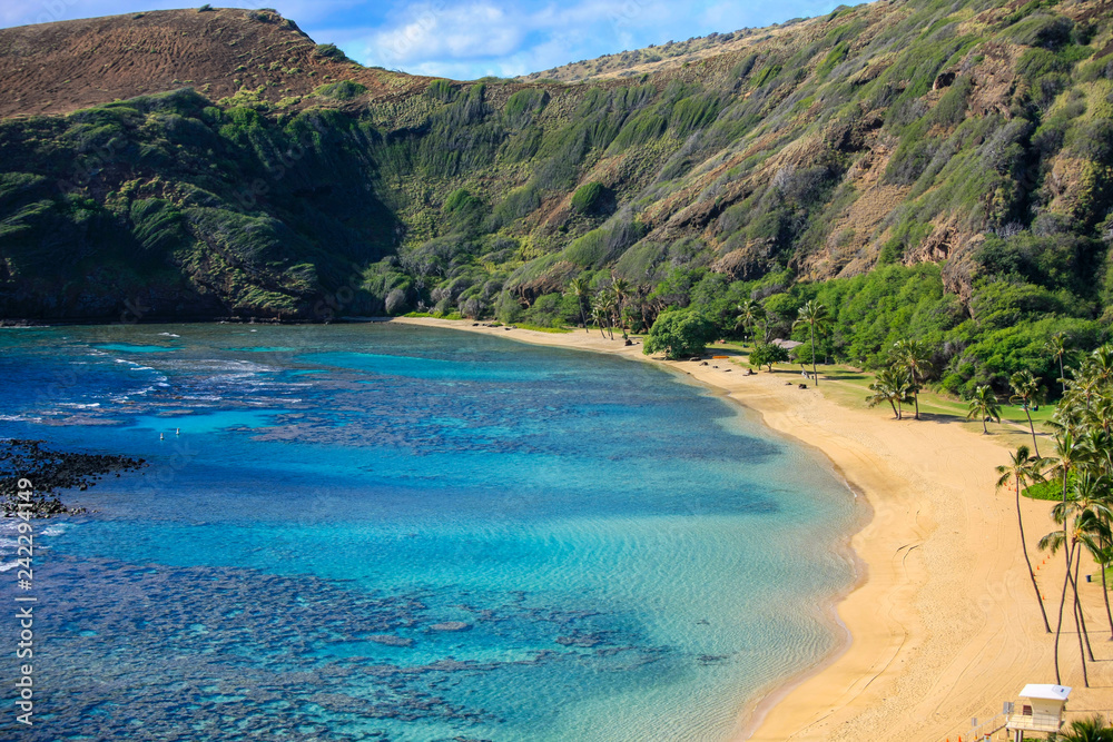 Hanauma Bay, Oahu, Hawaii. Popular swimming and snorkelling spot in an extinct volcanic crater.