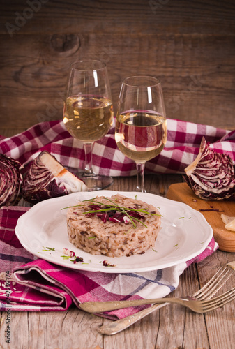Risotto with red radicchio.