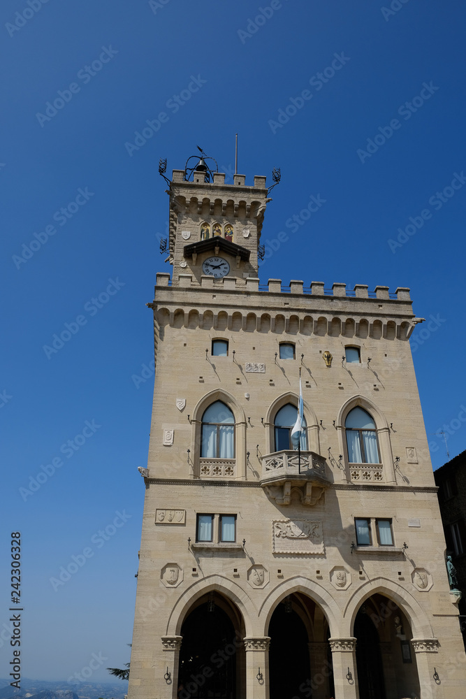 Republic of San Marino: the palaces and squares and the panorama