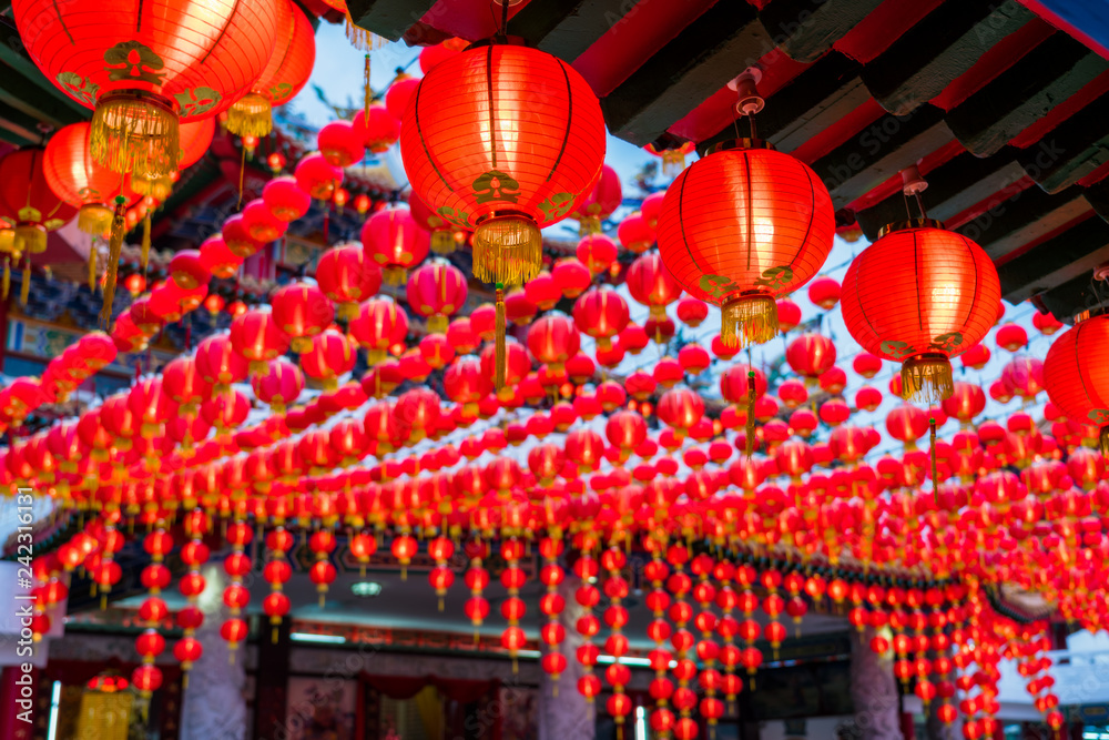 Fototapeta premium Sunset scene of red lanterns decorations in chinese temple name is Thean Hou Temple at Kuala Lumpur, Malaysia. This place is famous during the celebration of Chinese New Year.