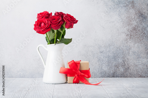 Valentine's day greeting card with roses