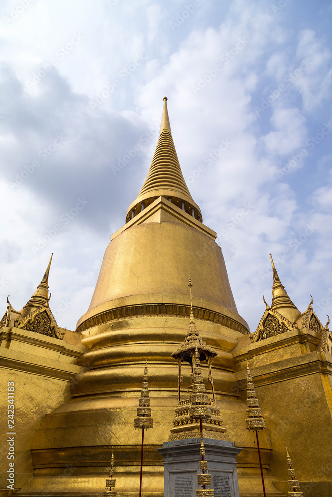 Naklejka premium Bangkok the capital of Thailand. February 16. 2016.The royal grand palace in Bangkok. Golden stupa at the royal palace. Thailand. Asia.