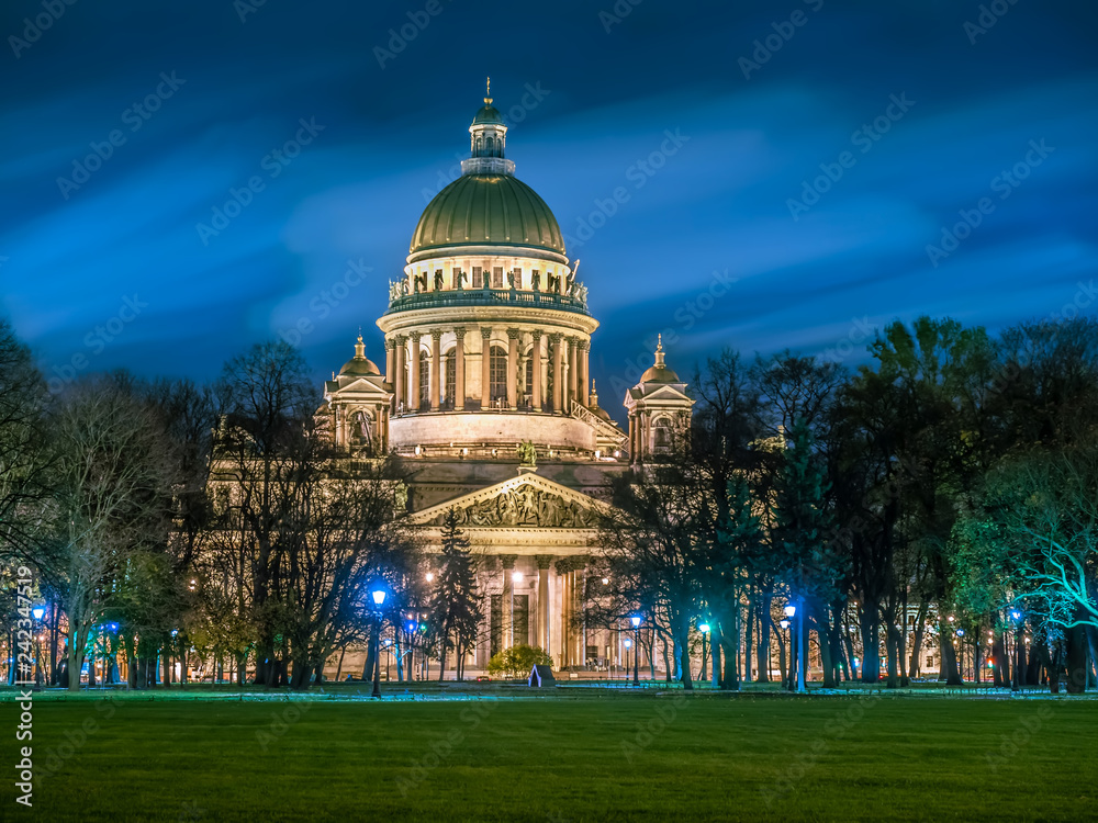 Obraz premium Saint Petersburg. Russia. Overnight in Petersburg. St. Isaac's Cathedral. Peter Museum. Cities of Russia. Travel to Petersburg. Poster Russia.